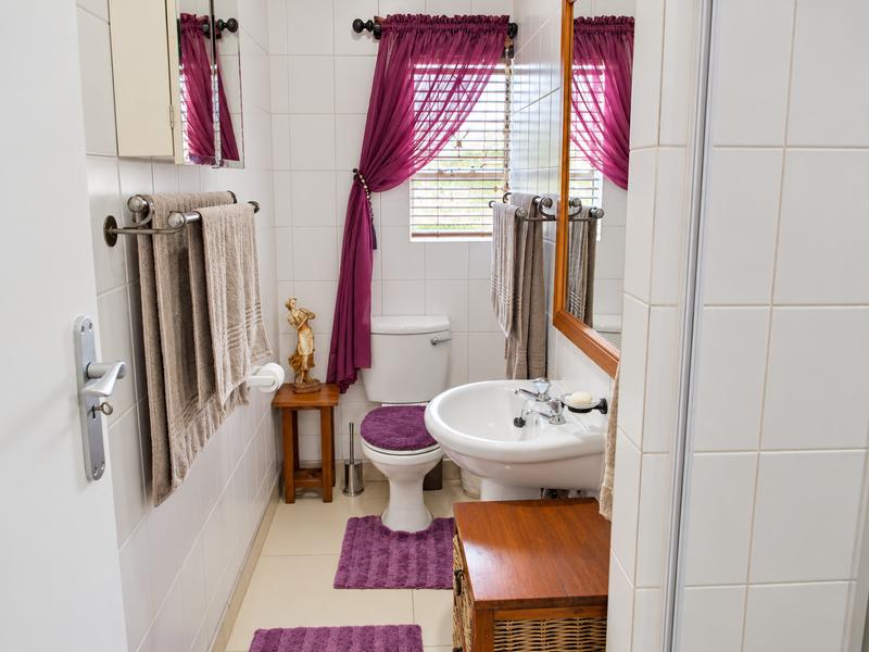 2 Bedroom Property for Sale in Heuwelsig Free State